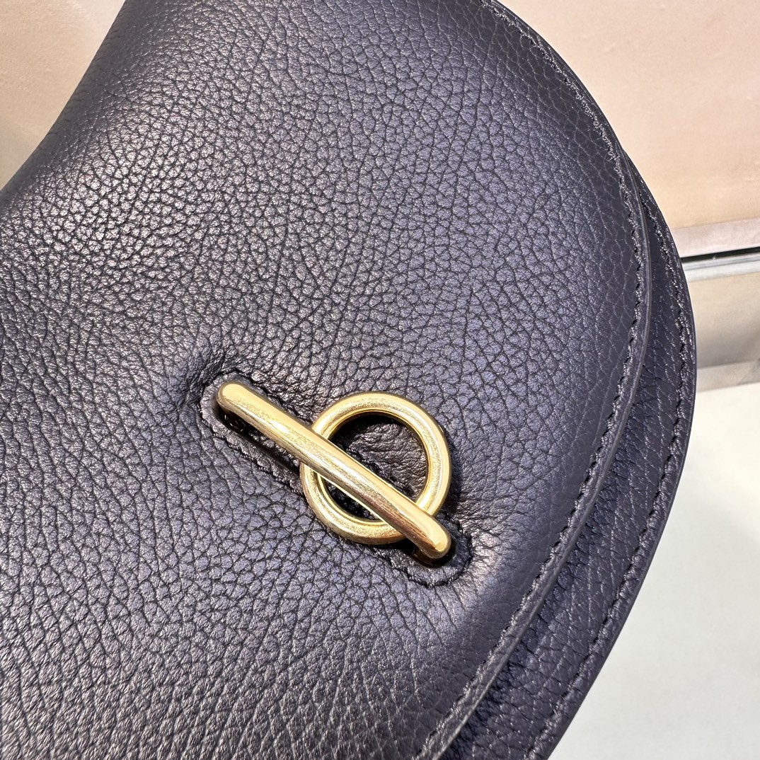 B**rry rocking horse bag-19× 6× 16cm