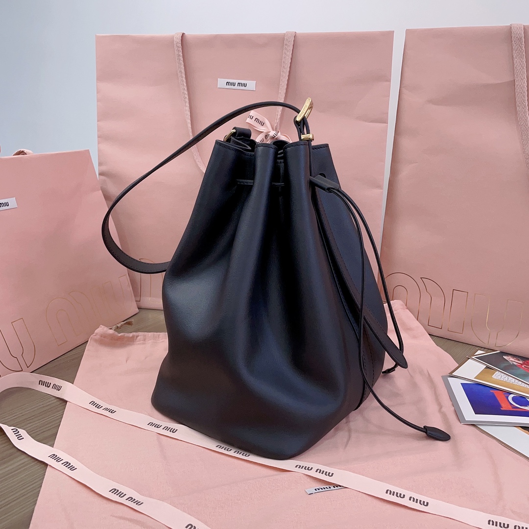 MiuMiu Bucket-23X 29X17CM
