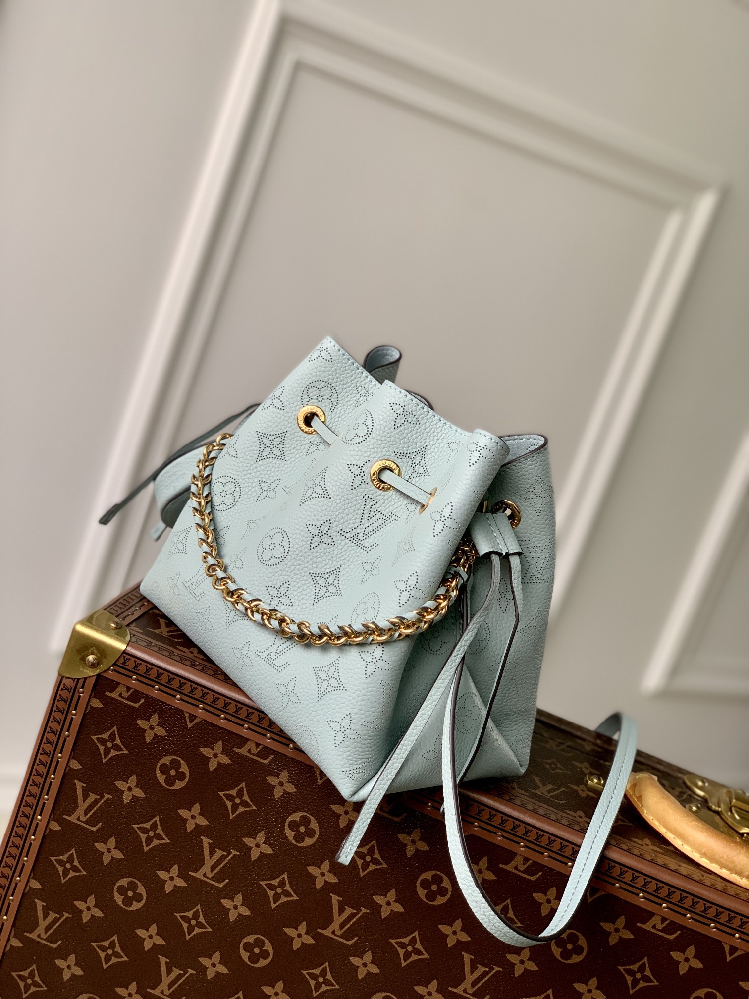 l**is V*t*n bella tote bag-19 x 22 x 14cm