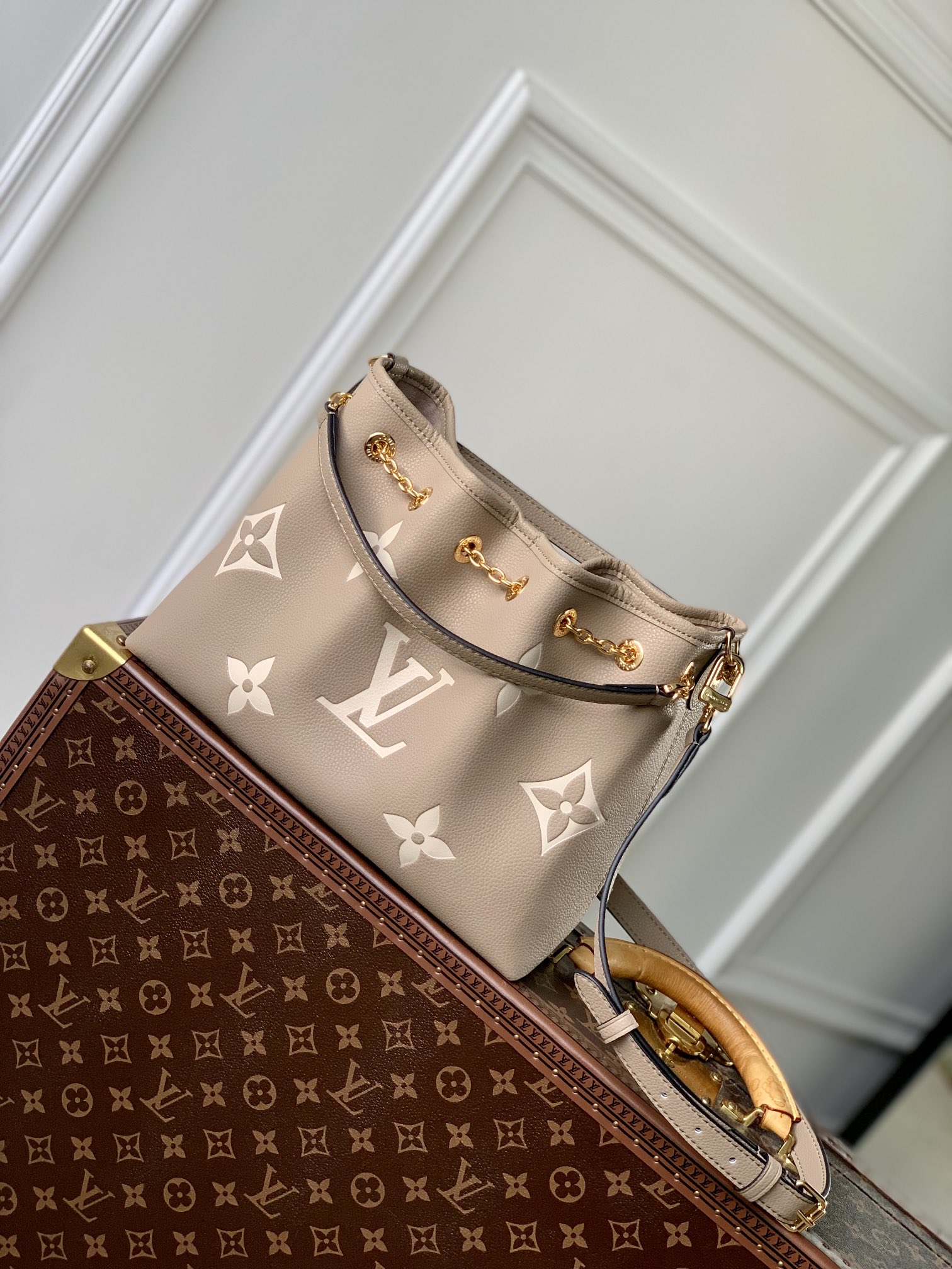 l**is V*t*n summer bundle handbag-28.0 x 20.0 x 11.5cm