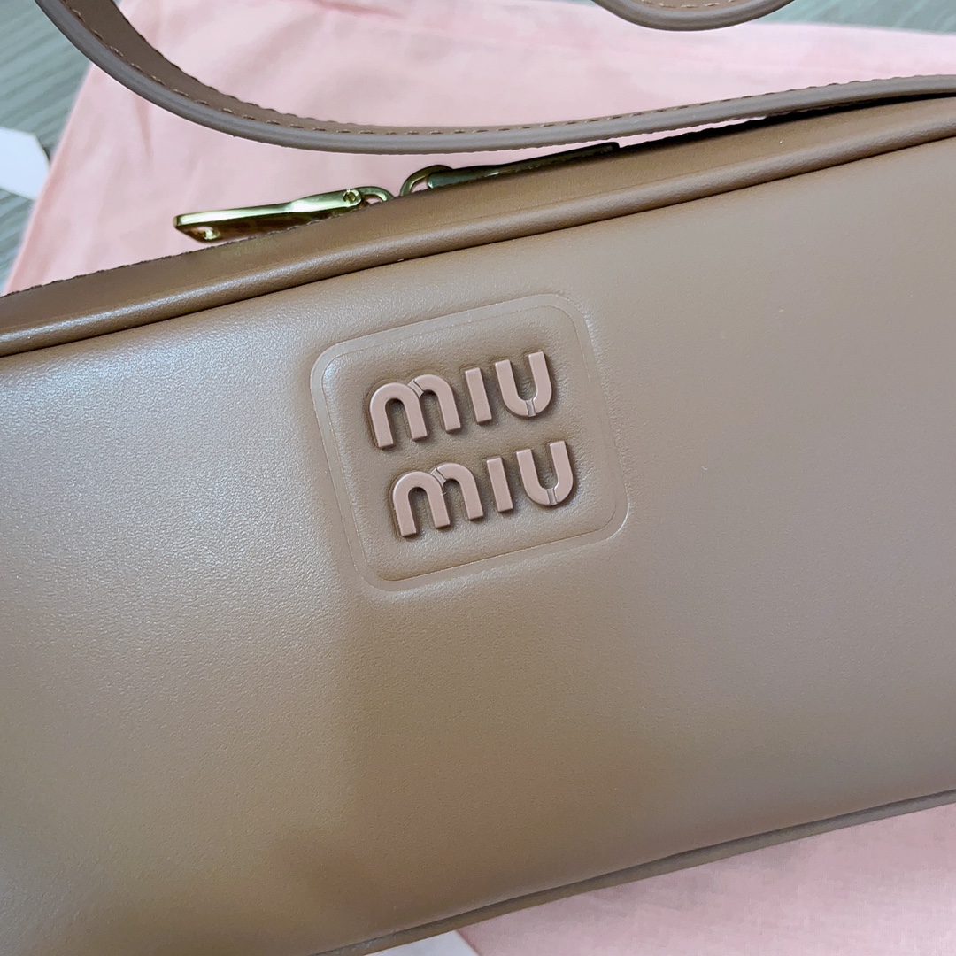 MiuMiu Leather Shoulder 5BC158 Bag-24*11.5*7CM