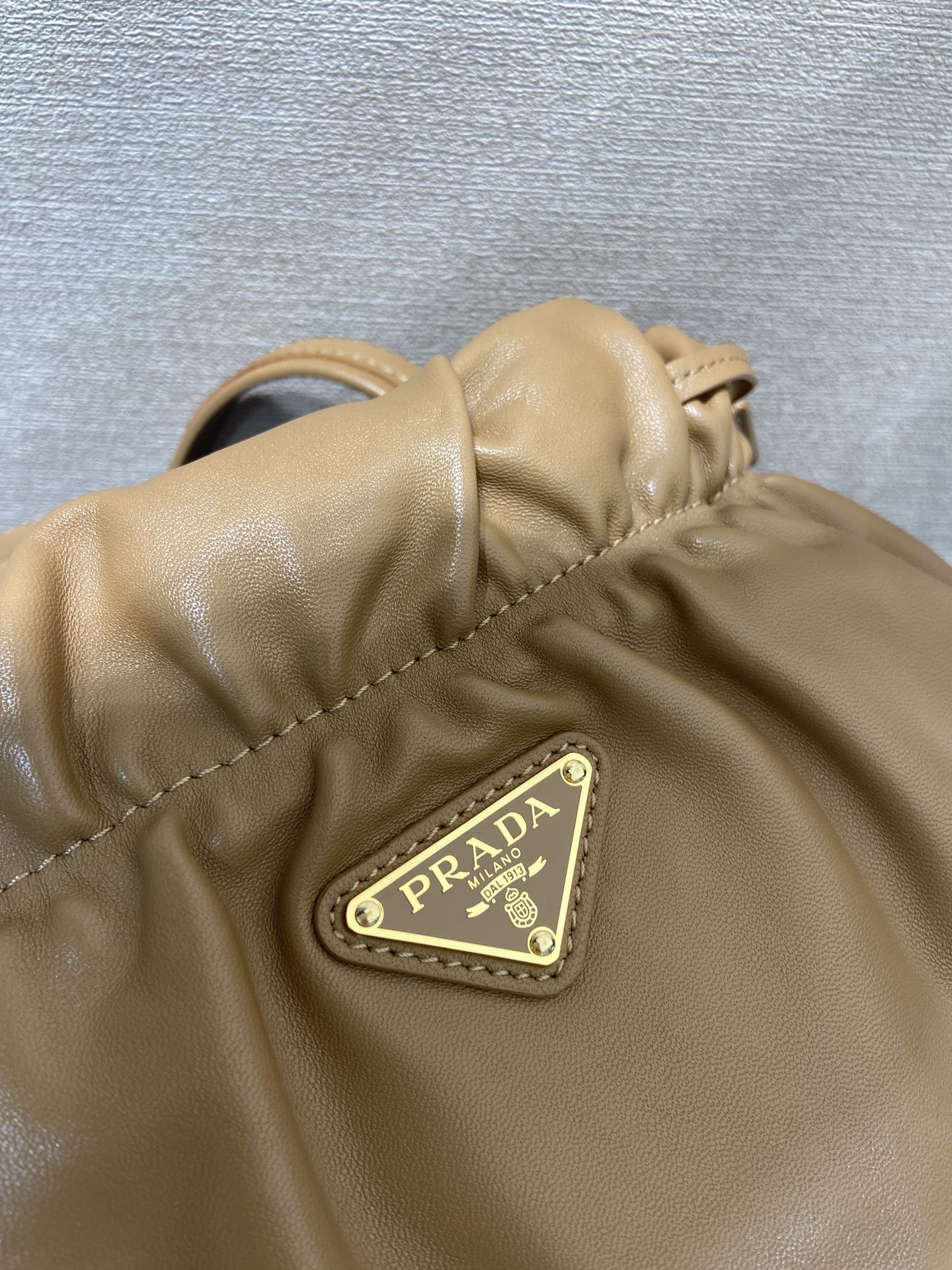 Pra*a leather shoulder 1bg541 bag-24*25*11cm