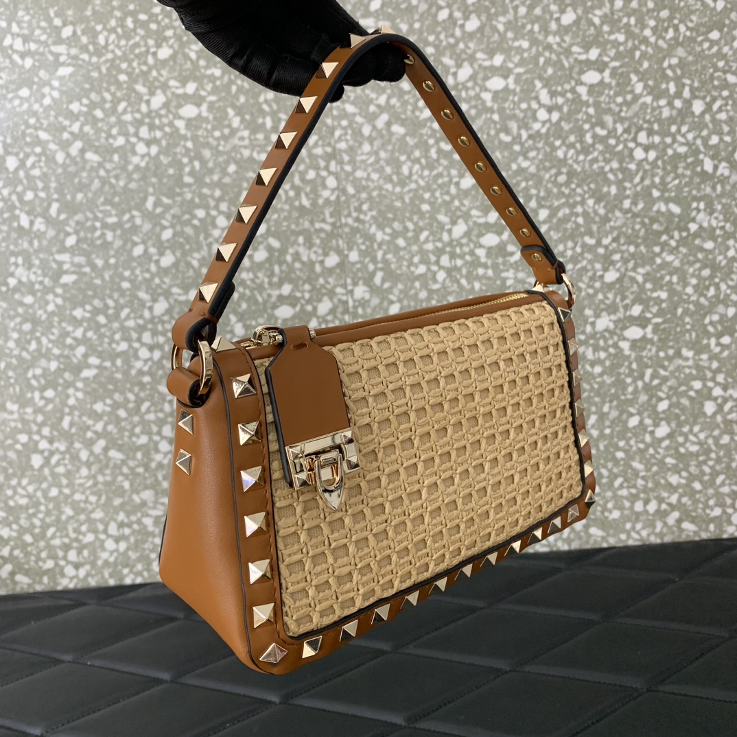 Valentino Rockstud Raffia Bag-19*13*7CM