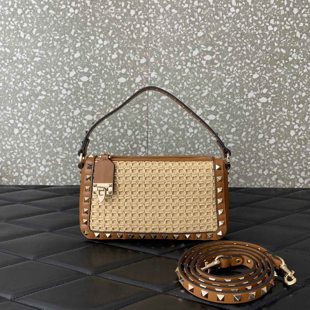 Valentino Rockstud Raffia Bag-19*13*7CM