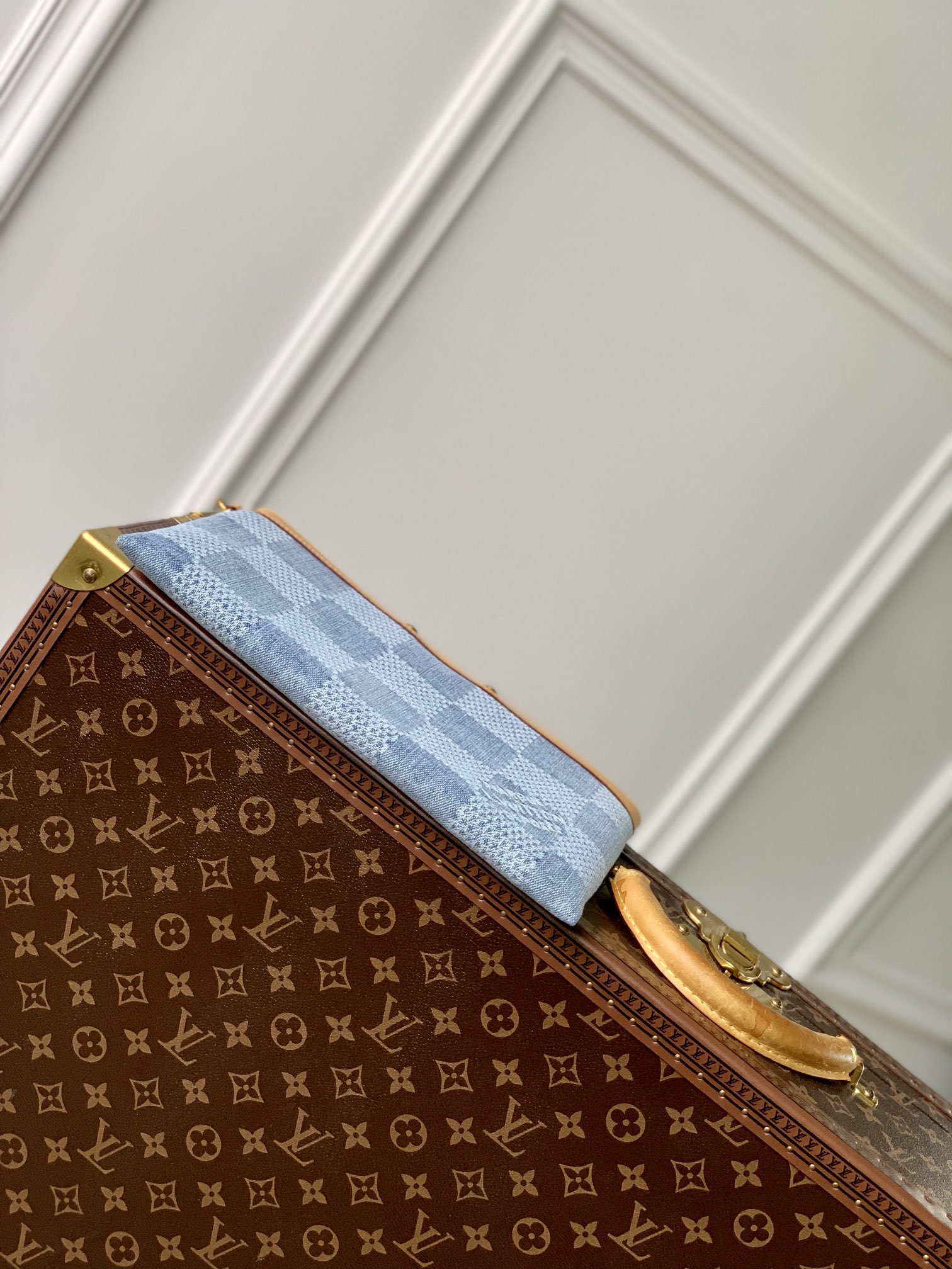 l**is V*t*n pochette to go pouch-m82313-30*21.5 *1cm