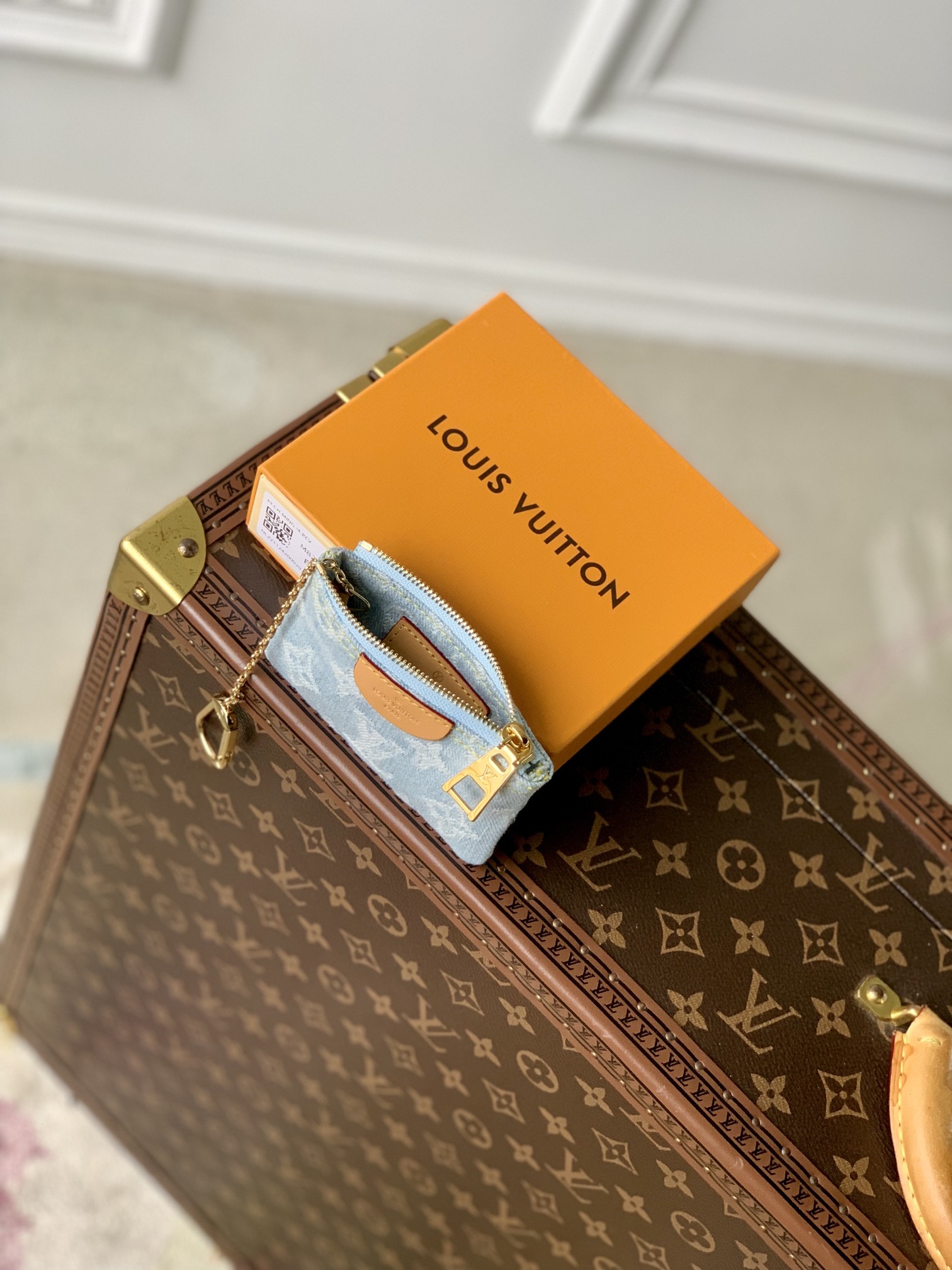 l**is V*t*n wallet-m82961-12 x 7 x 1.5cm