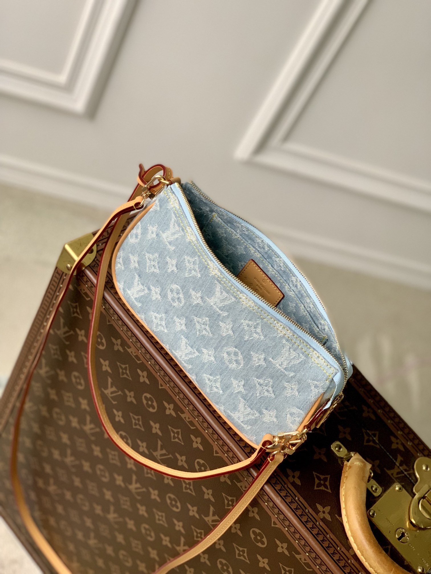 l**is V*t*n pochette accessoires mila-22.5*4*12.5cm