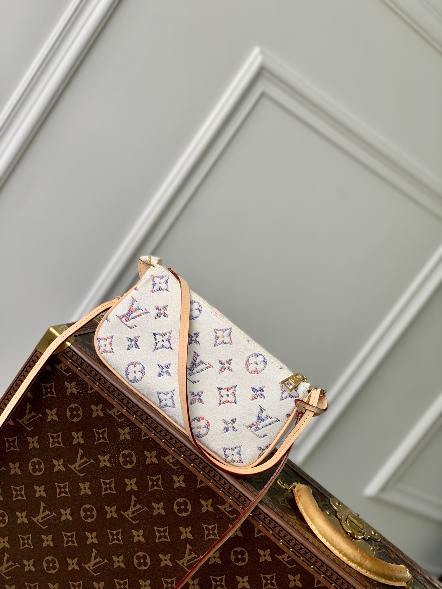 l**is V*t*n pochette accessoires mila-22.5*4*12.5cm