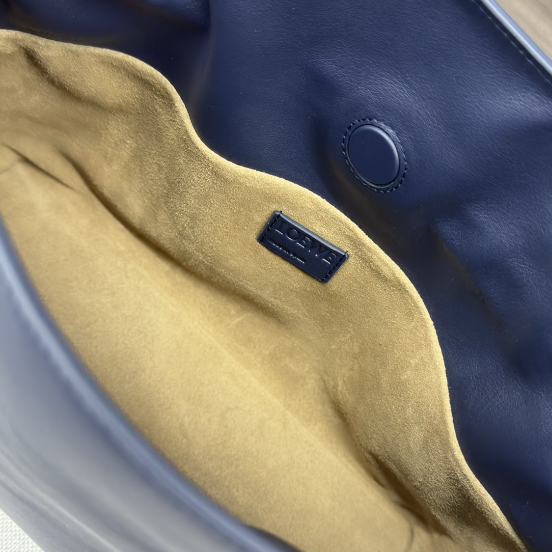 Loewe Flamenco-30*24.5*10.5CM