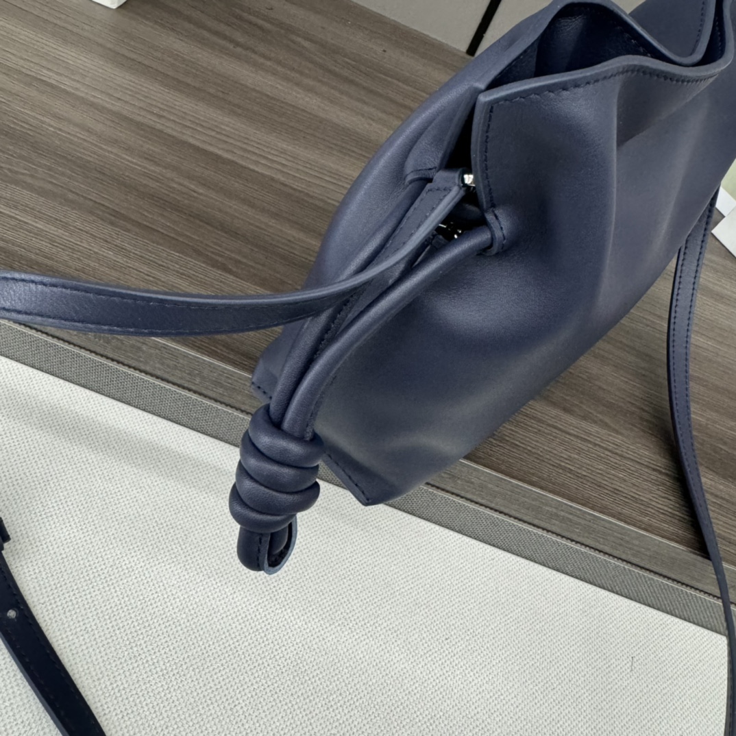 Loewe Flamenco-23*17*5.5CM