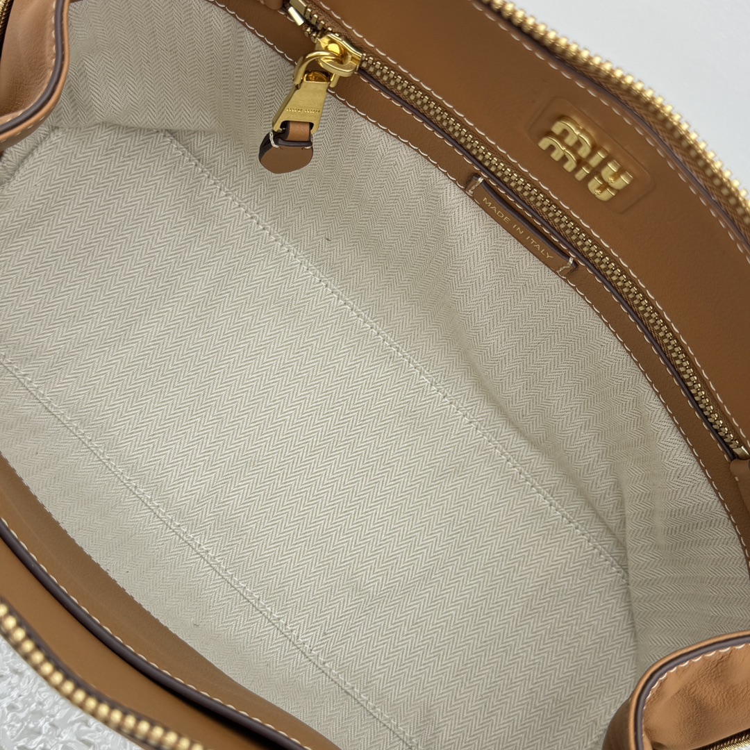 MiuMiu Casual Style Plain Leather Elegant Style Bridal Logo-33*13*21CM