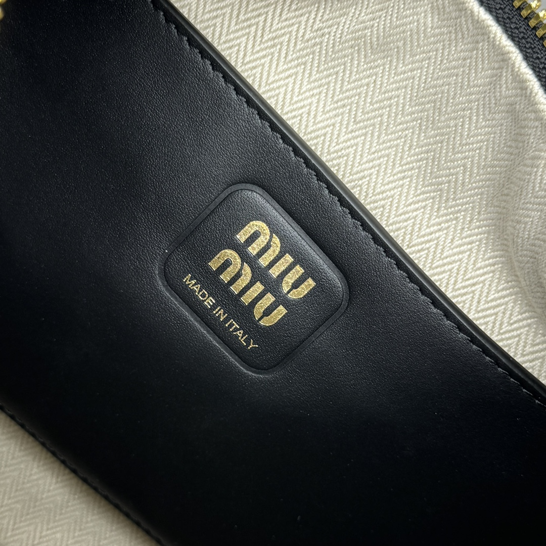MiuMiu Black Leather Hobo Bag-27*8*20CM