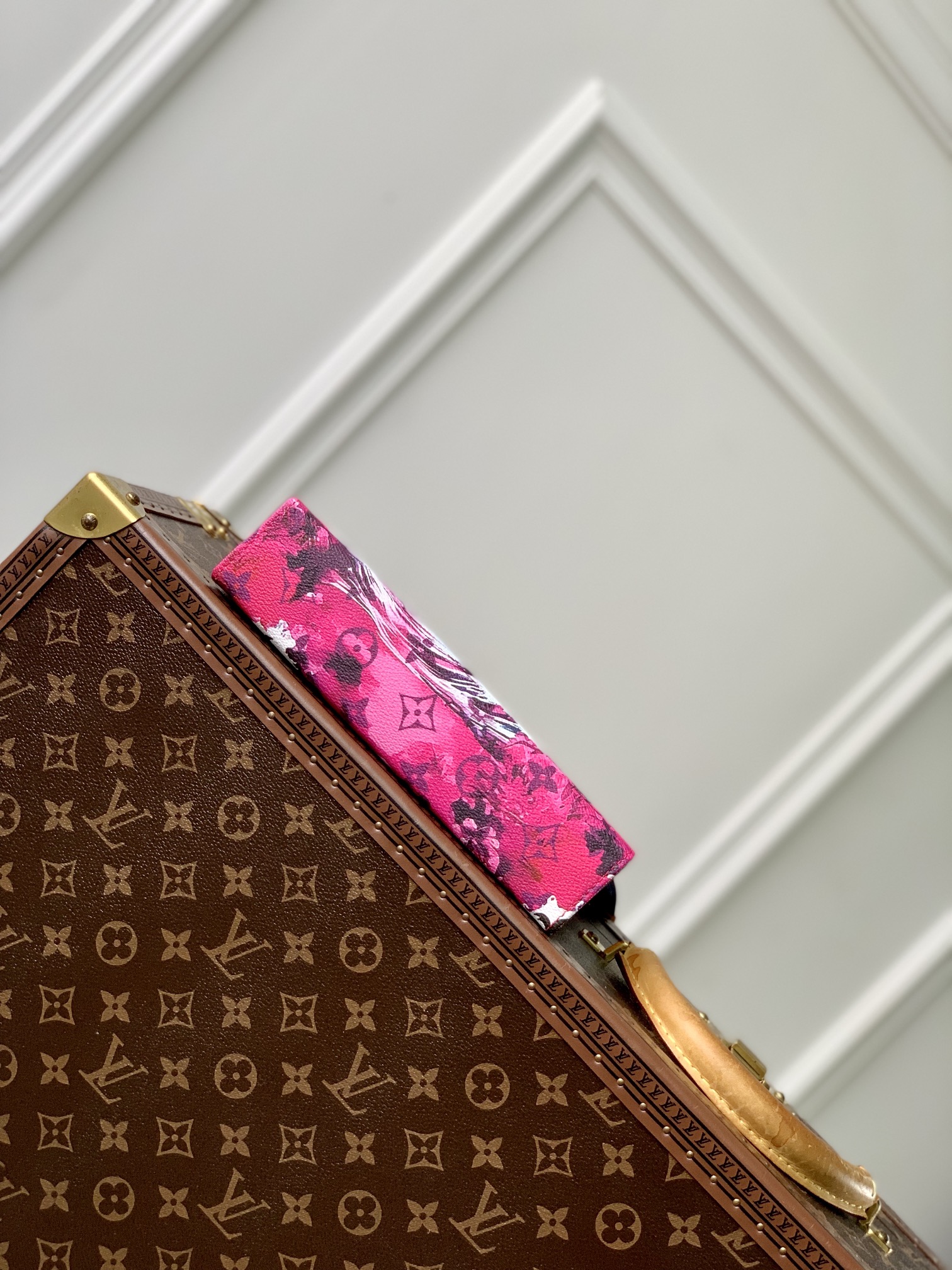 l**is V*t*n gaston shoulder bag-22*14.5*4.5cm