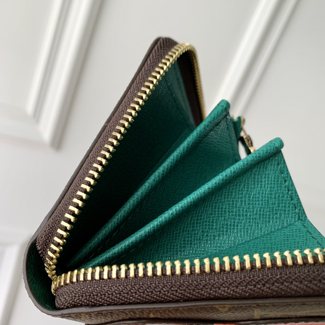 l**is V*t*n wallet-m83689-19*10cm