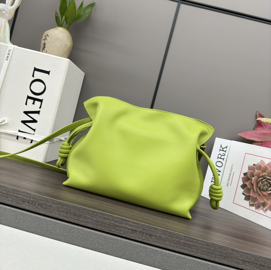 Loewe Flamenco Purse 23*5.5*17CM
