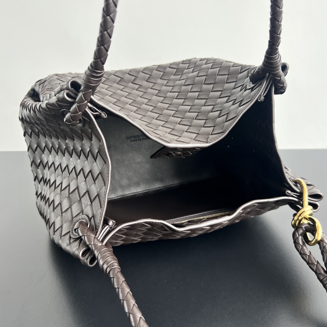 Bo*te*ga ve*ne*ta intrecciato tote-30x26x20cm