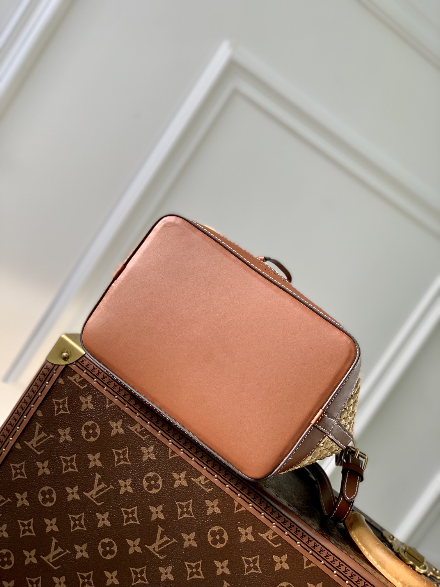 l**is V*t*n noé bb handbag-22 x 24 x 15cm