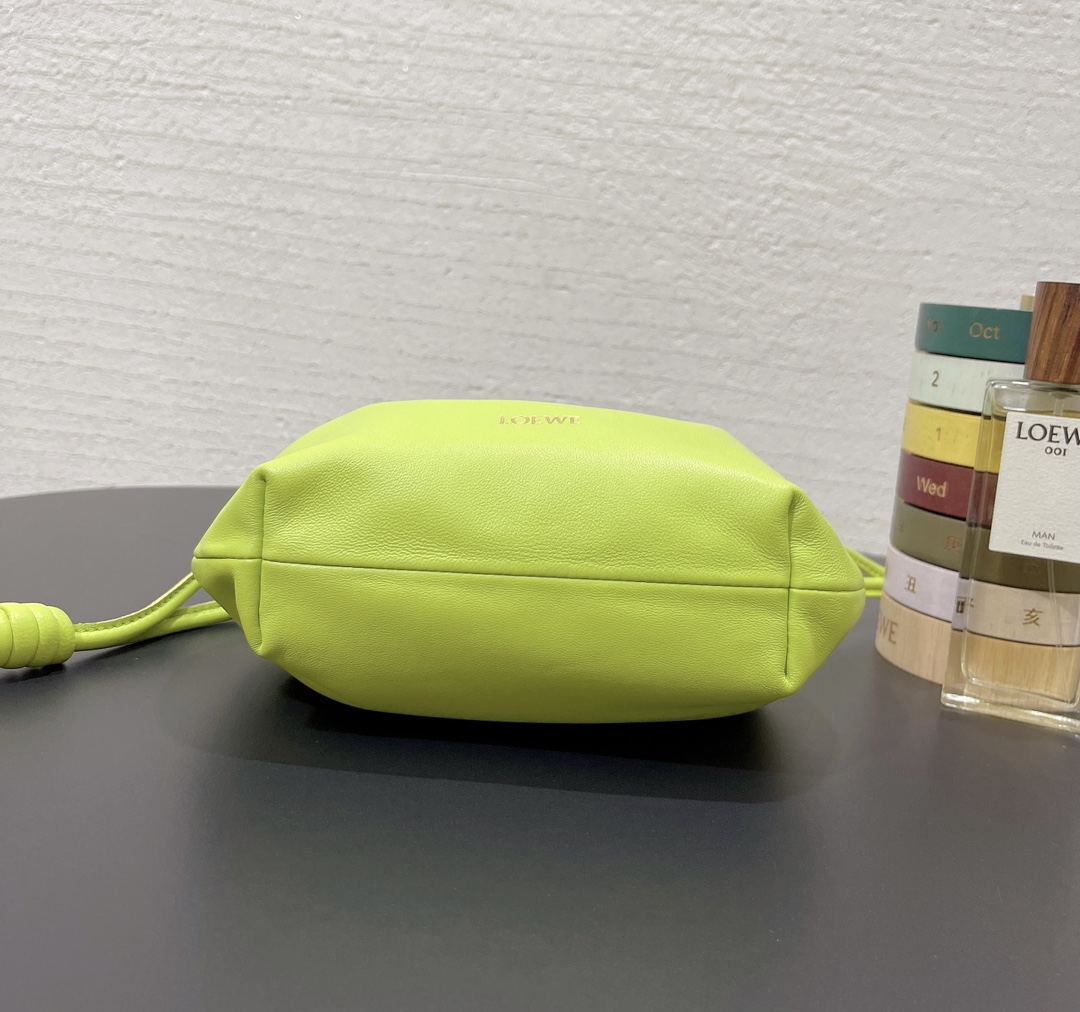 Loewe Flamenco Purse 23*5.5*17CM