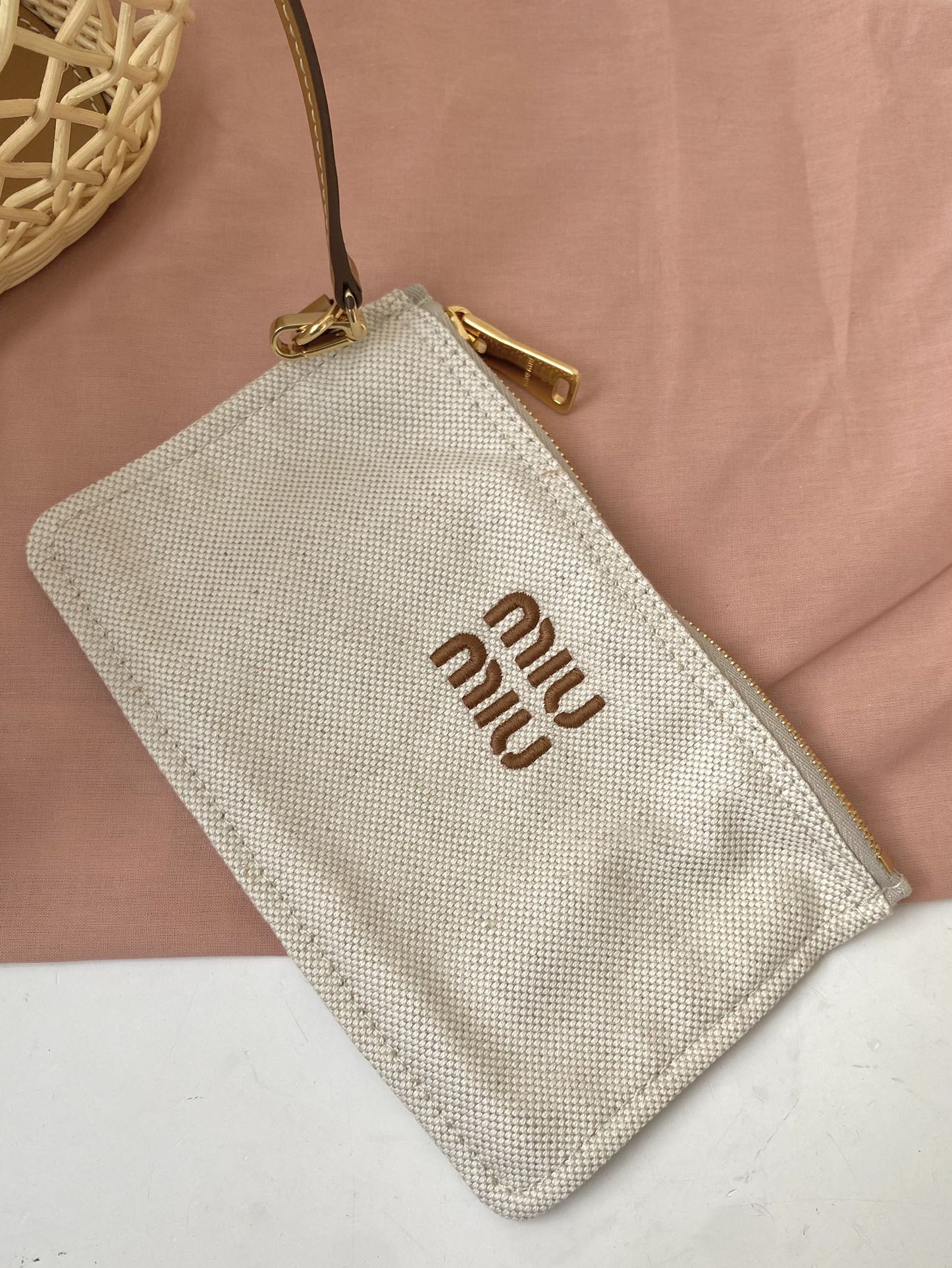 MiuMiu Bamboo Woven Bag-9×18×23.5CM