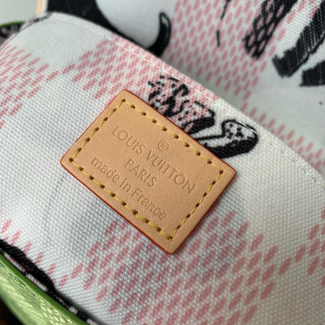 l**is V*t*n montsouris bag-m47060-20 x 17 x 7cm