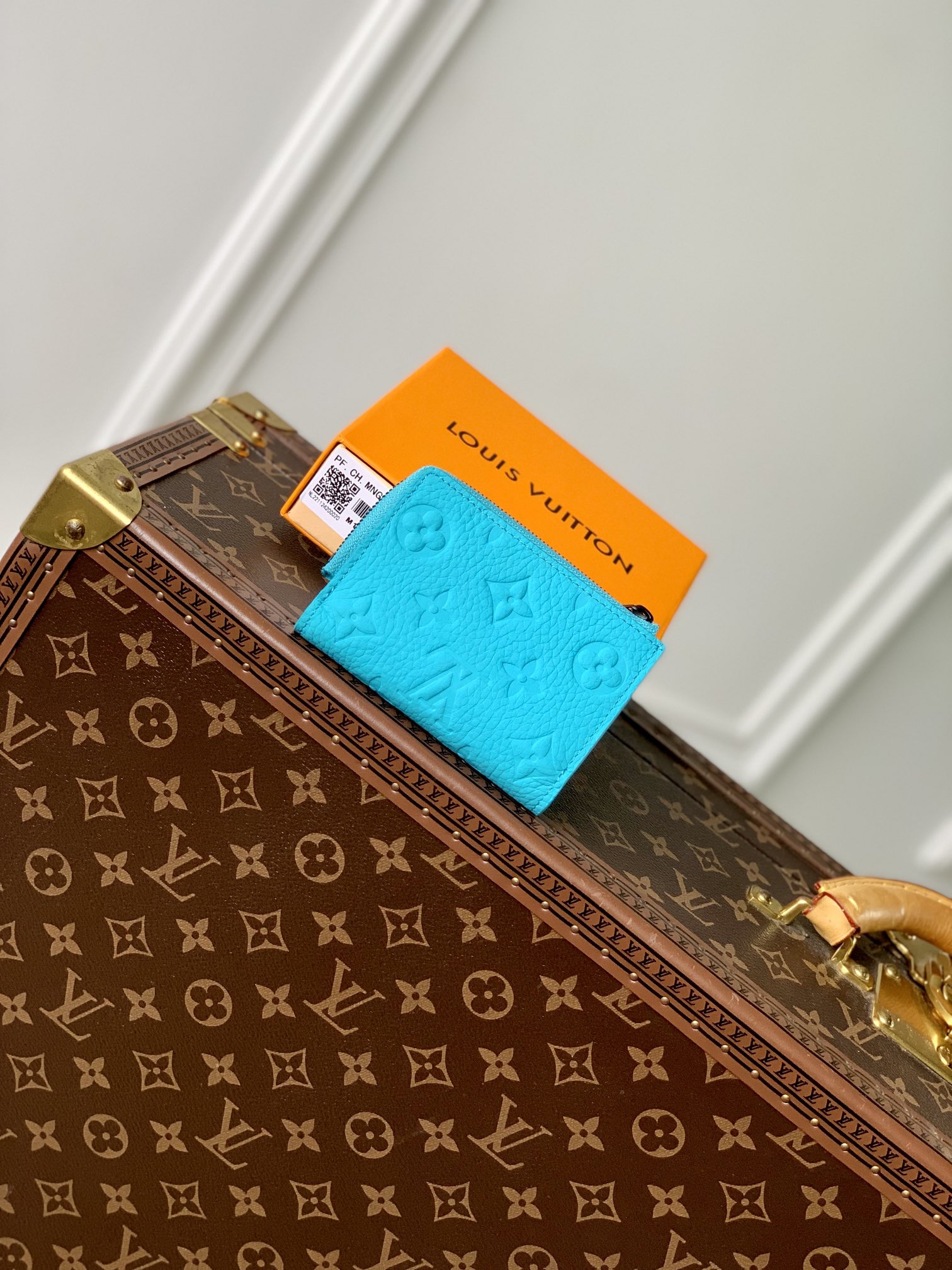 l**is V*t*n wallet-m11524-11 x 8.5 x 2cm