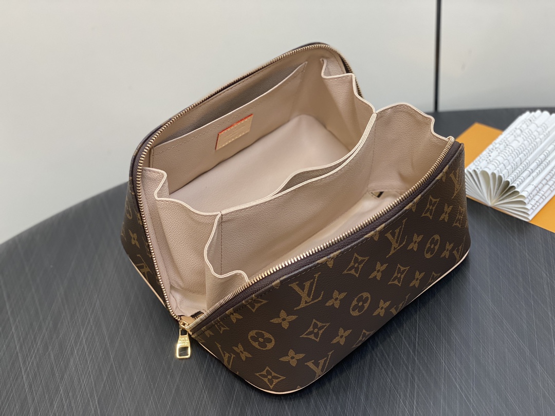 l**is V*t*n toiletry bag 2 compartments-24*13*13cm