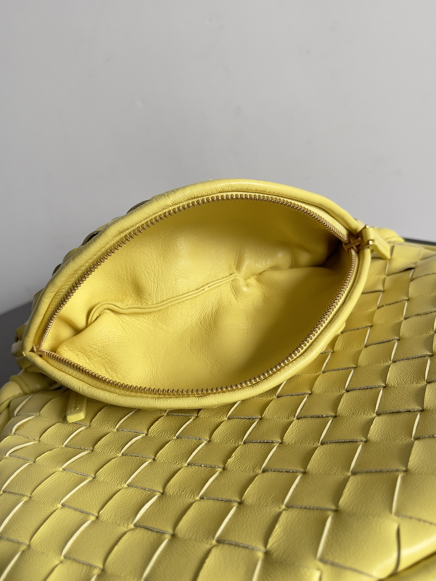 Bo*te*ga ve*ne*ta gemell bag-24.5x19x7cm