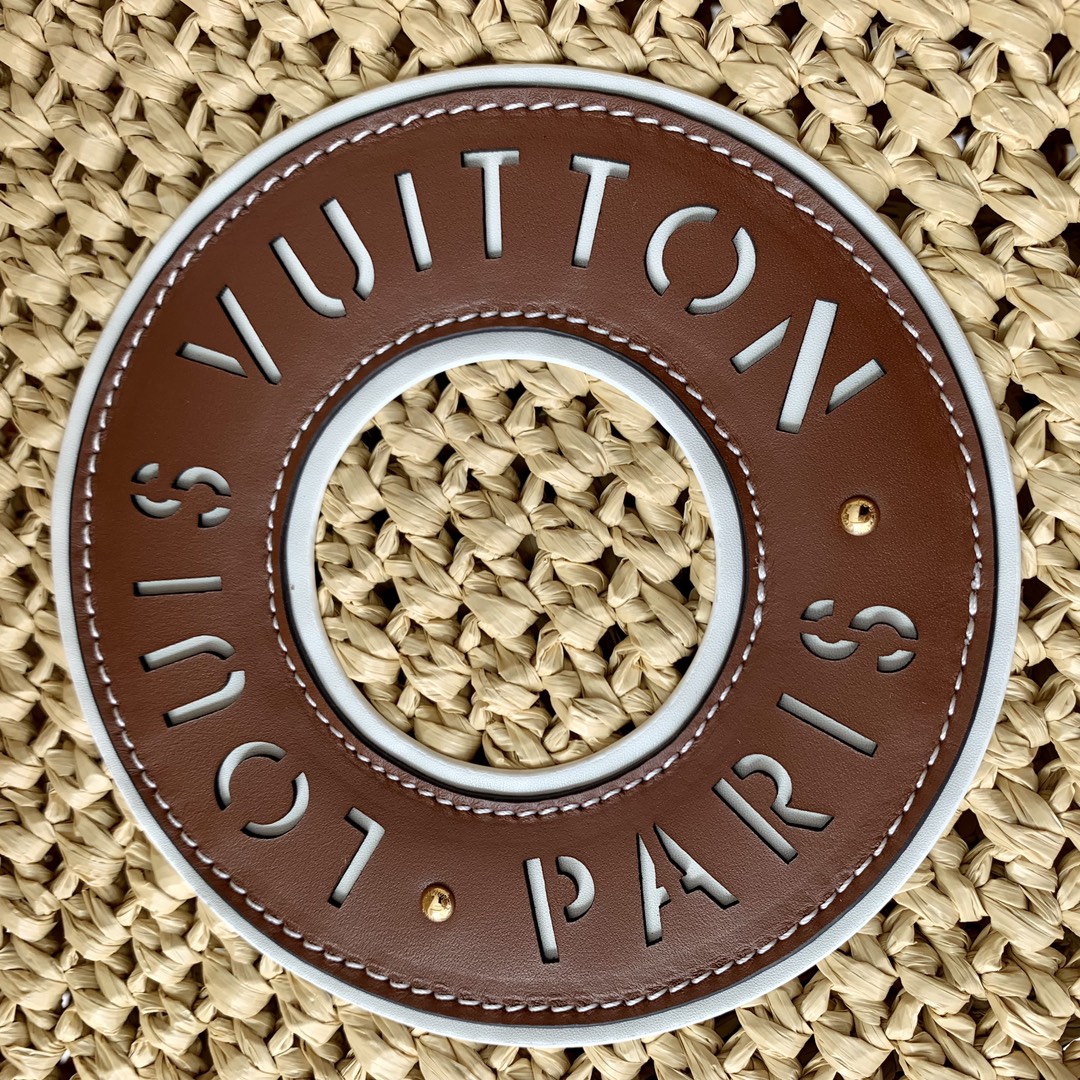 l**is V*t*n onthego handbag-37.5 x 30 x 17cm