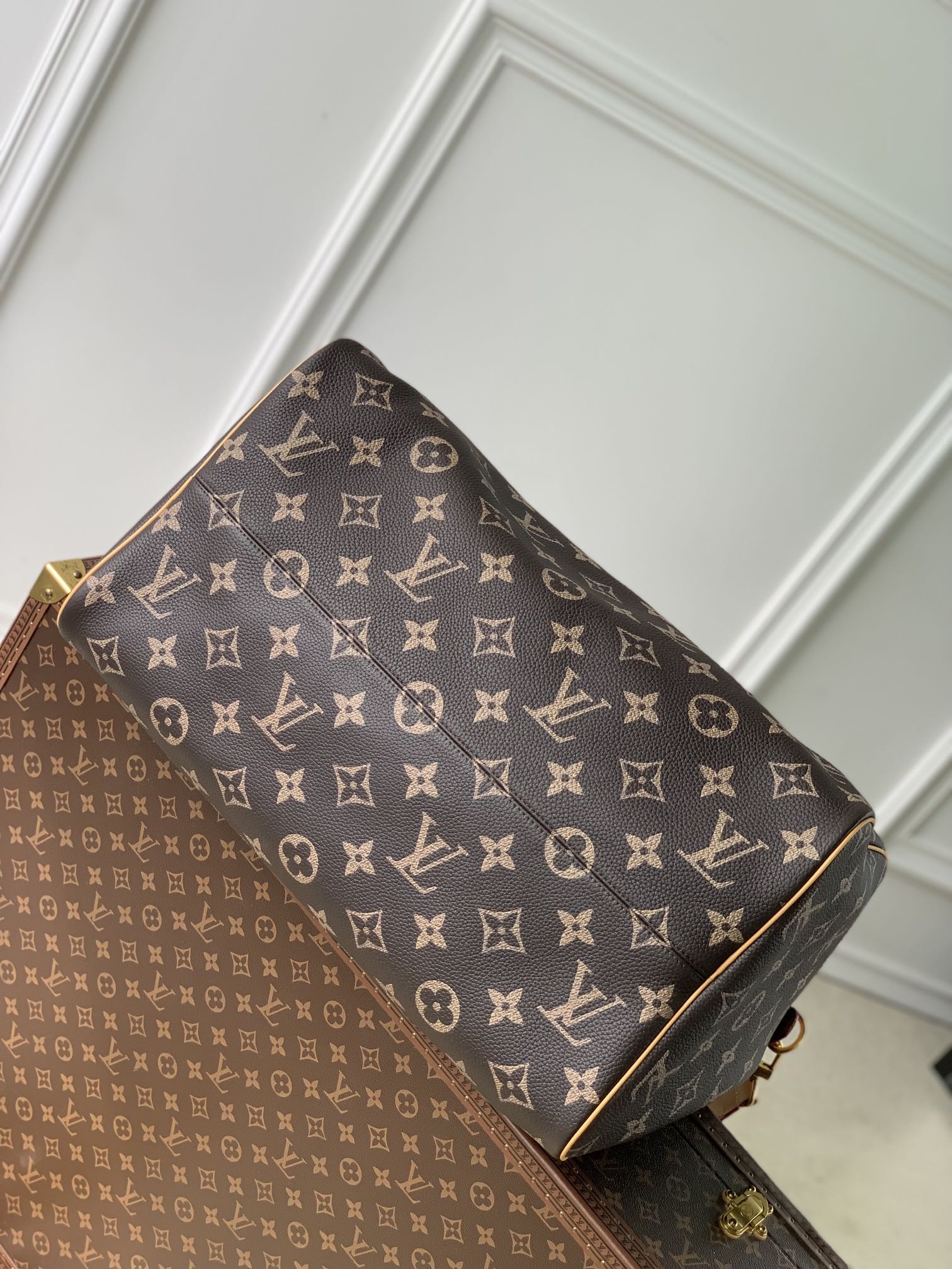 l**is V*t*n speedy p9 bandoulière 50 monogram leather -50x32x29cm