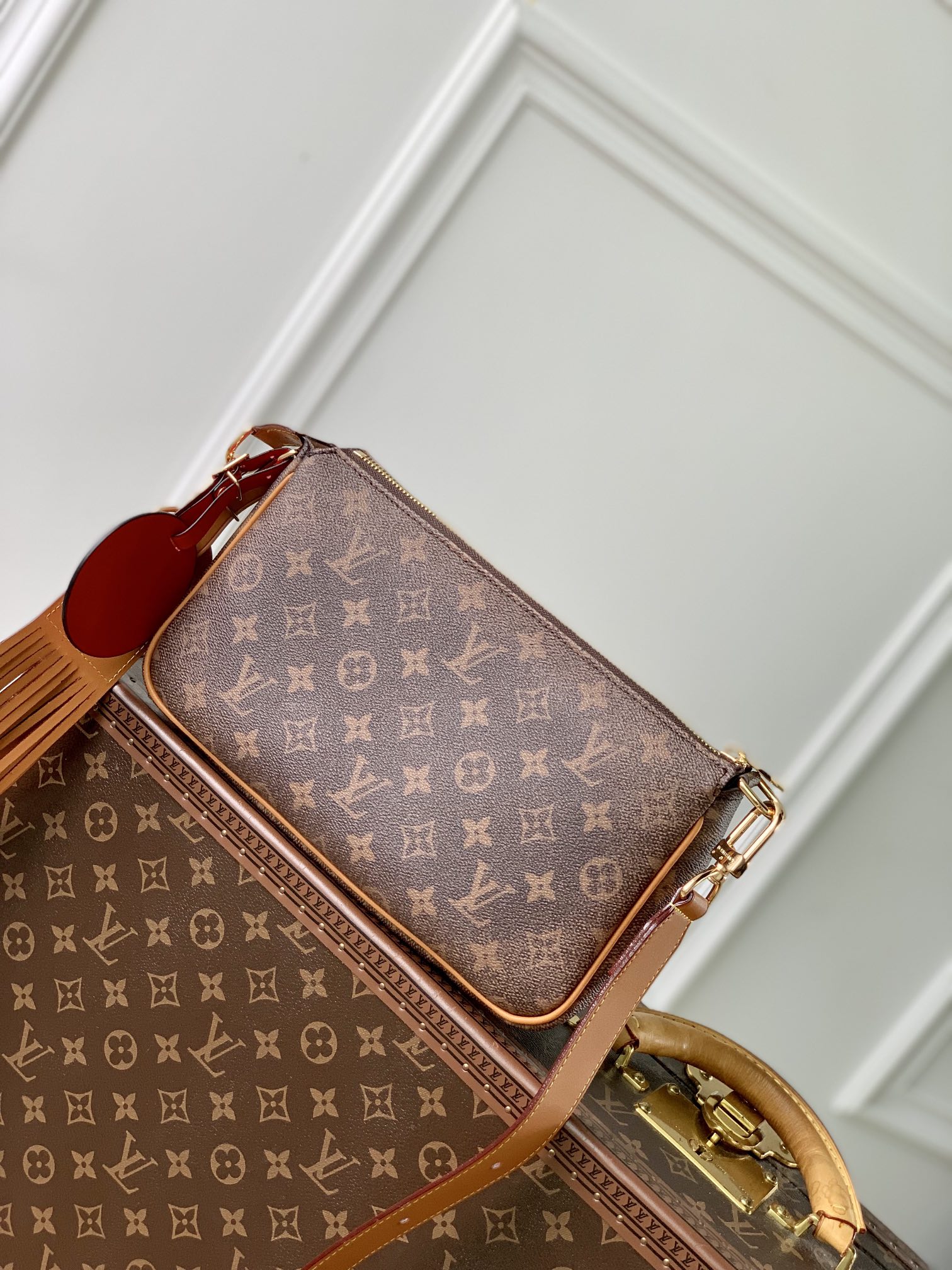 l**is V*t*npochette accessoire xl m11623-28*16.5*9cm