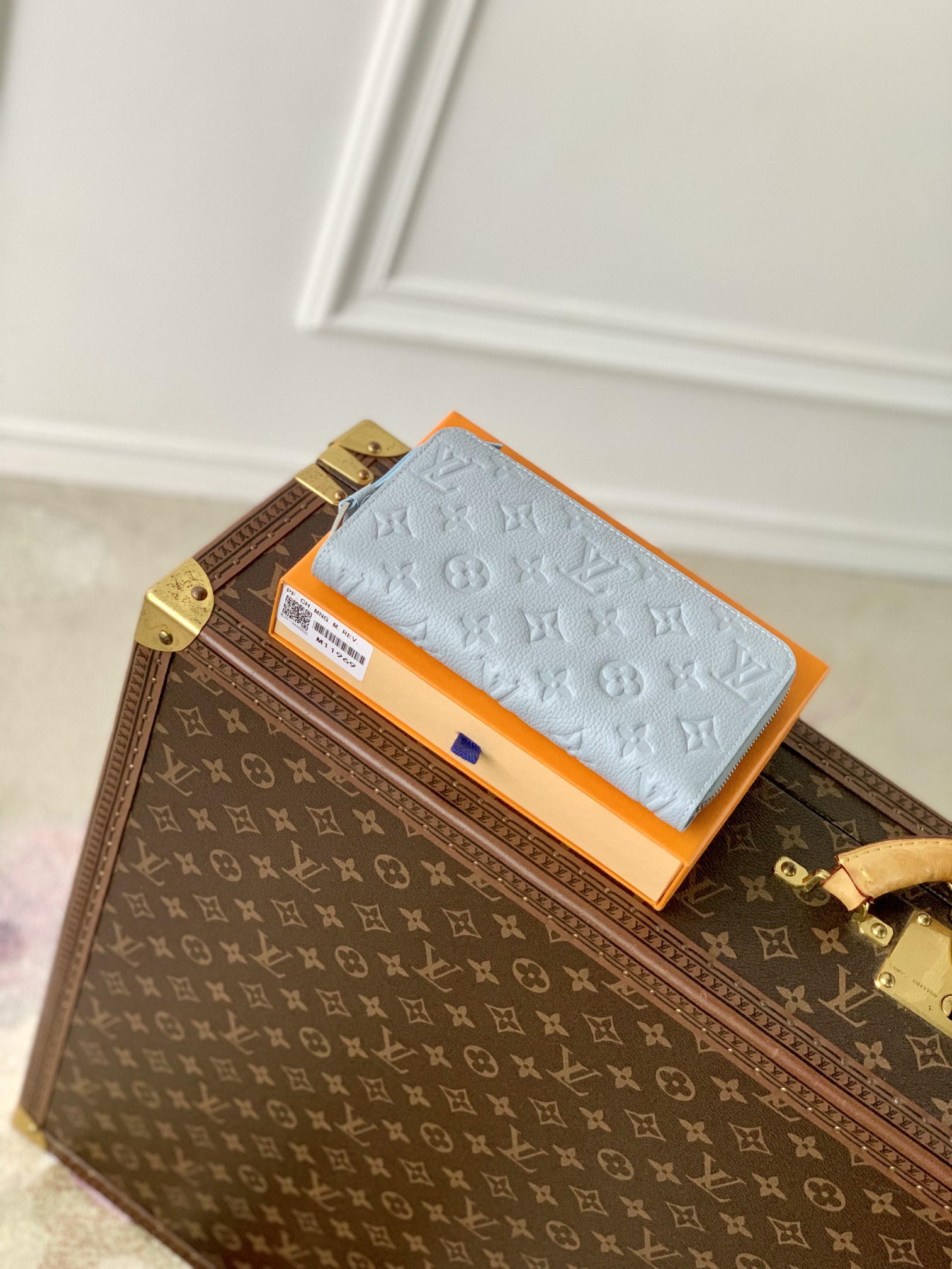 l**is V*t*n wallet-19.5 10.5 2.5cm