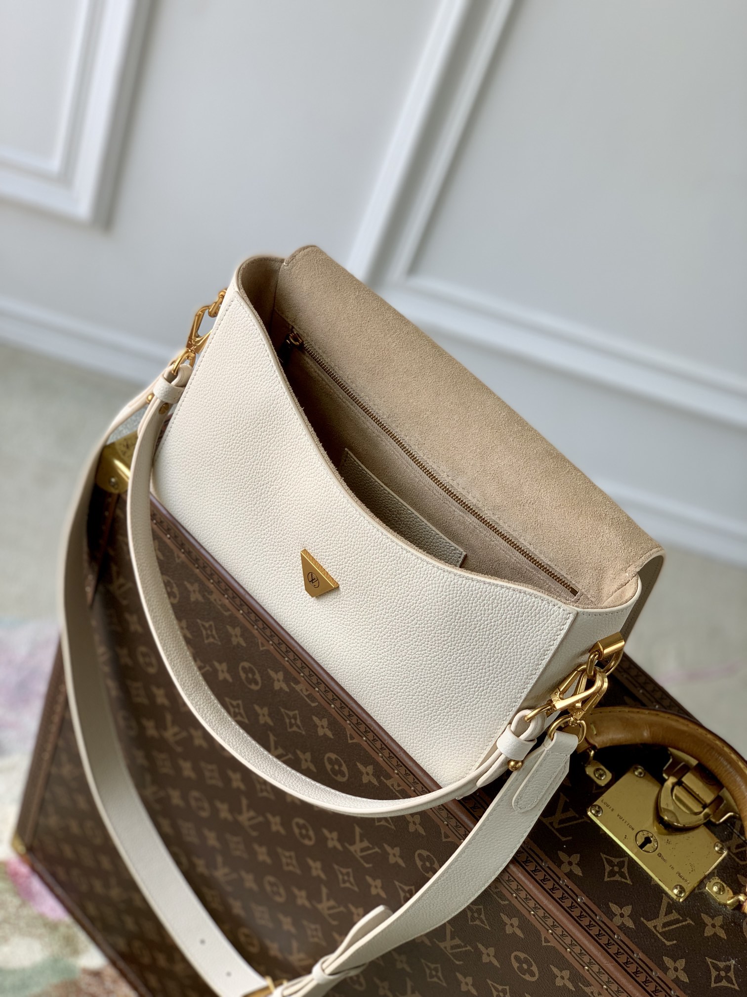 l**is V*t*n soft twist bag-m24639-27*19*9cm