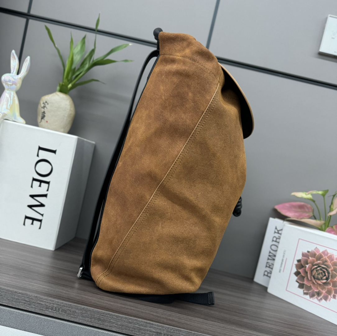 Loewe Flamenco Backpack-36*16*40CM