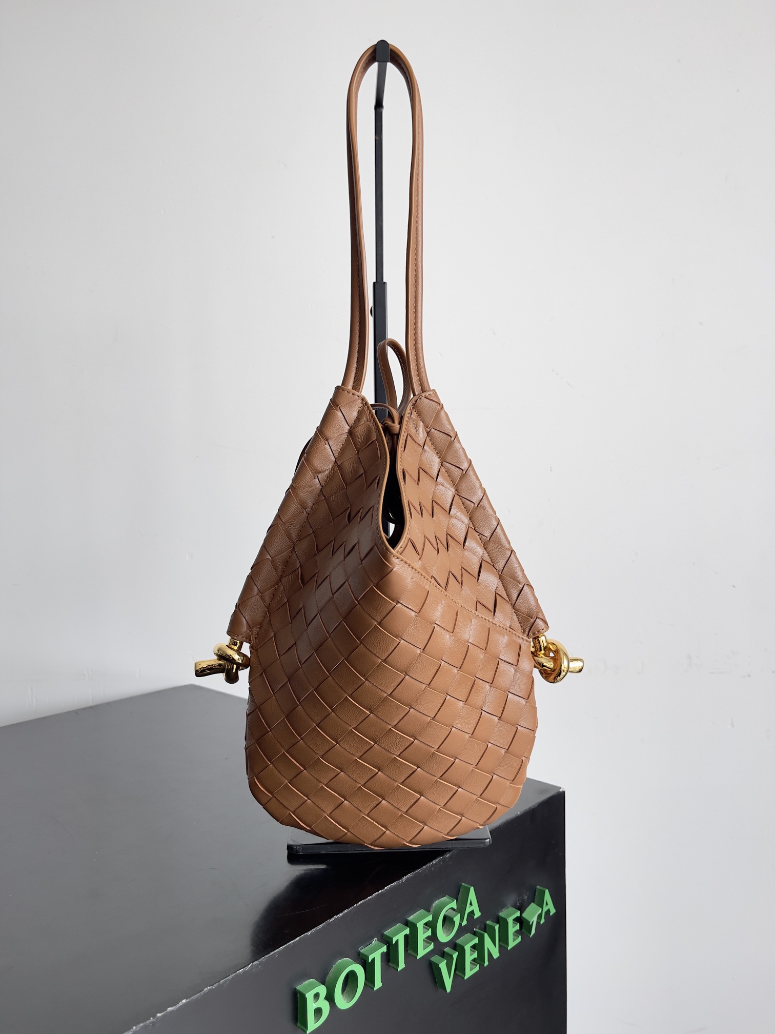 Bo*te*ga ve*ne*ta solstice shoulder ba bag-26*3*30cm