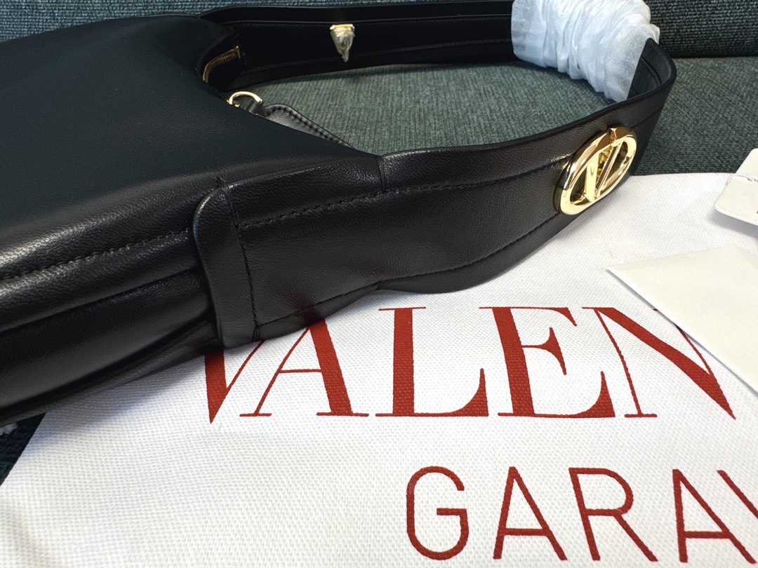 Valentino Hobo Bag-24x30x3CM