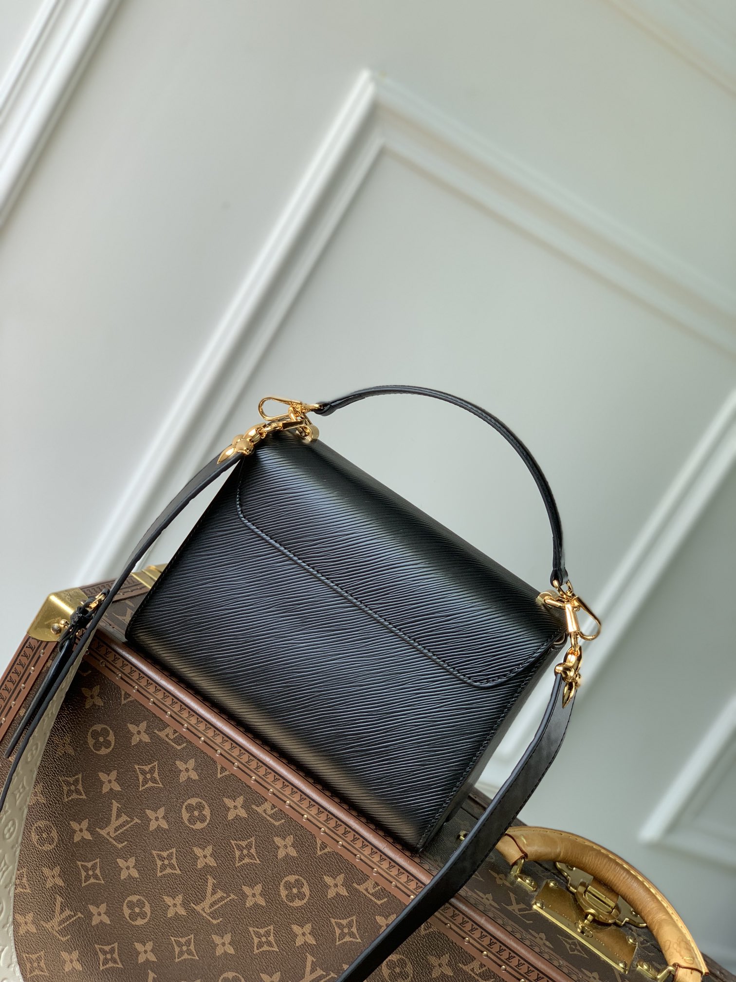 l**is V*t*n twist mm bloom bag-m25360-23*17*9.5cm