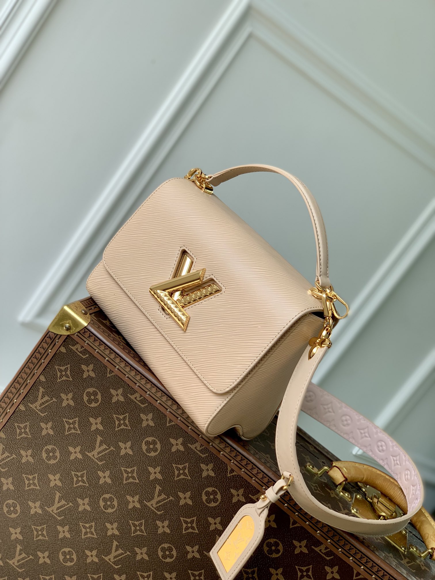 l**is V*t*n twist mm bloom bag-m25360-23*17*9.5cm