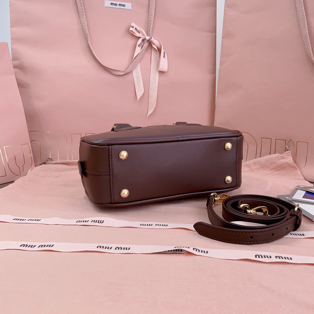 MiuMiu Top Handbags-22X10.5X7.5CM