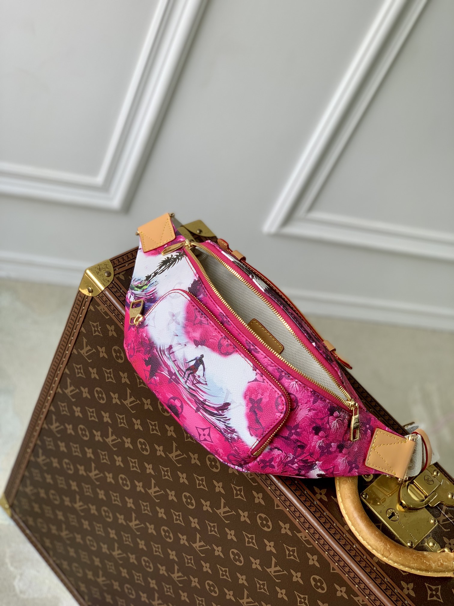 l**is V*t*n rush bum bag-m11563-30*15*8cm