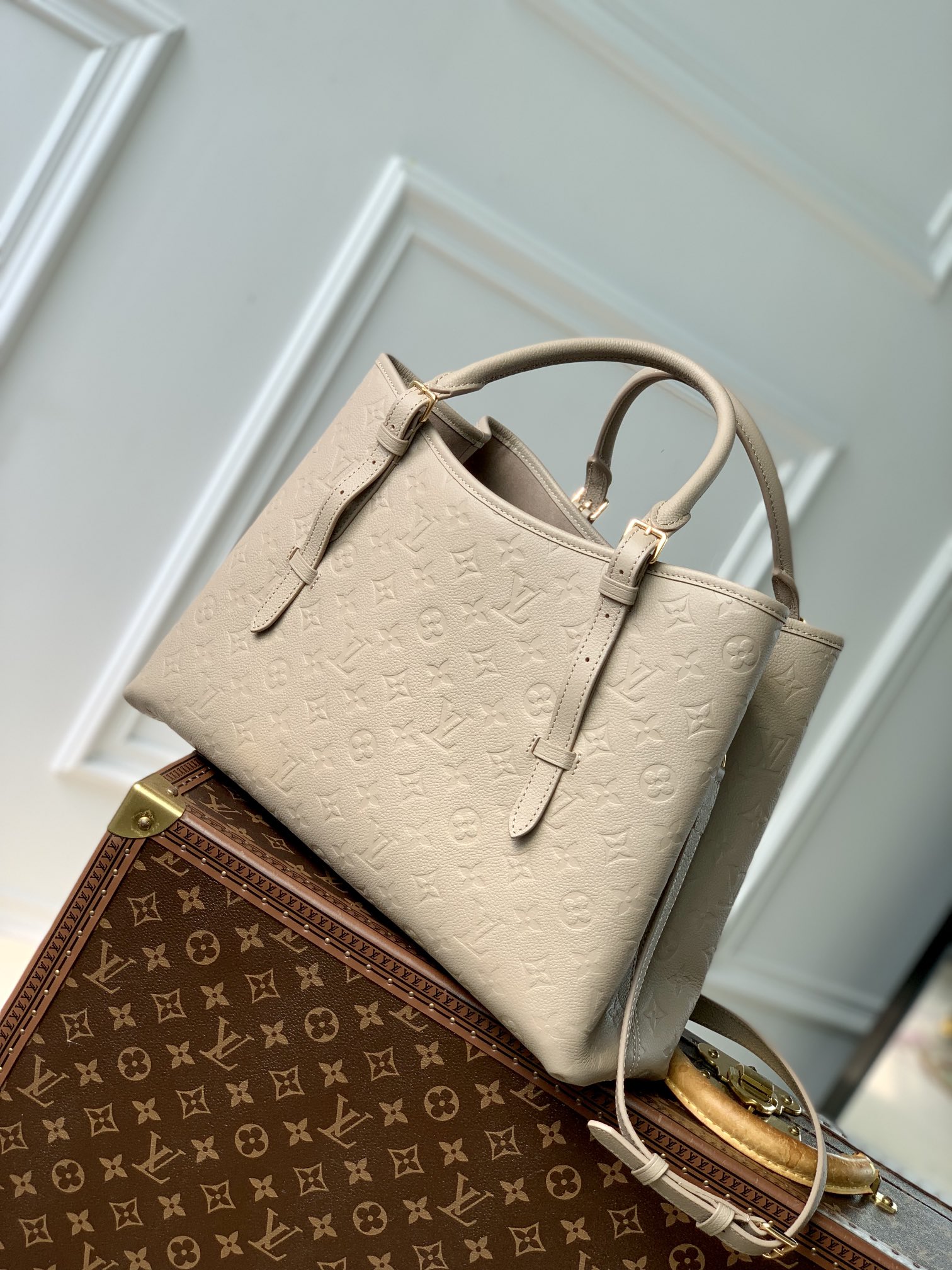 l**is V*t*n babylone tote-37×26×14cm