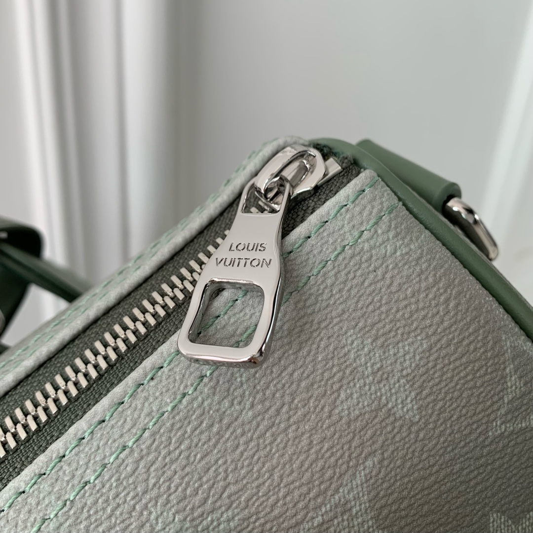 l**is V*t*n keepall bandoulière 25 -m24849-25*15*11cm
