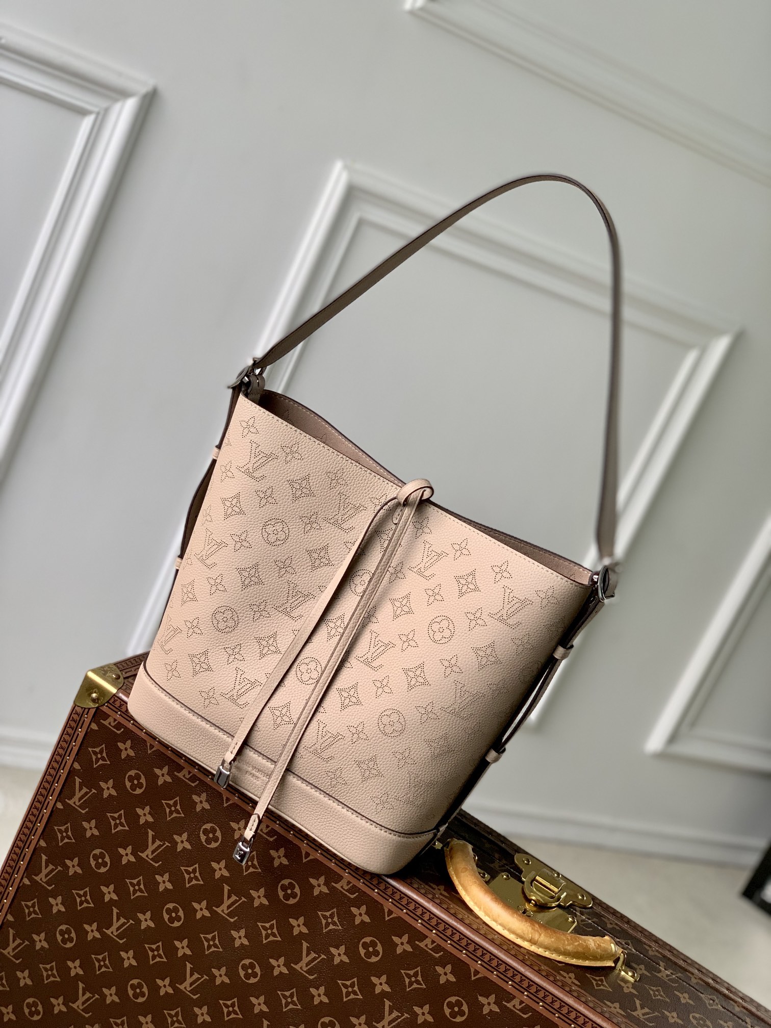 l**is V*t*n flore bag-m1214027 x 10 x 28cm