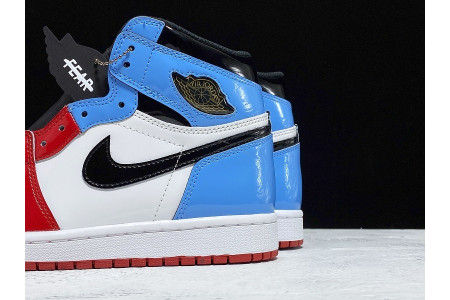 AIR JORDAN 1 UNC TO CHICAGO FEARLESS CK5666-100