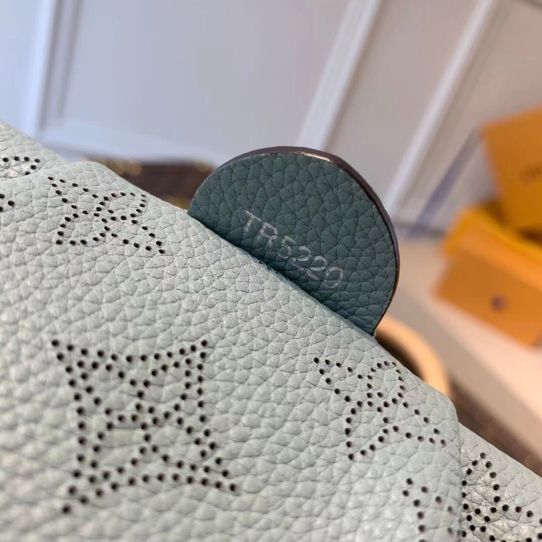 l**is V*t*n scala handbags-23*12.5*5cm