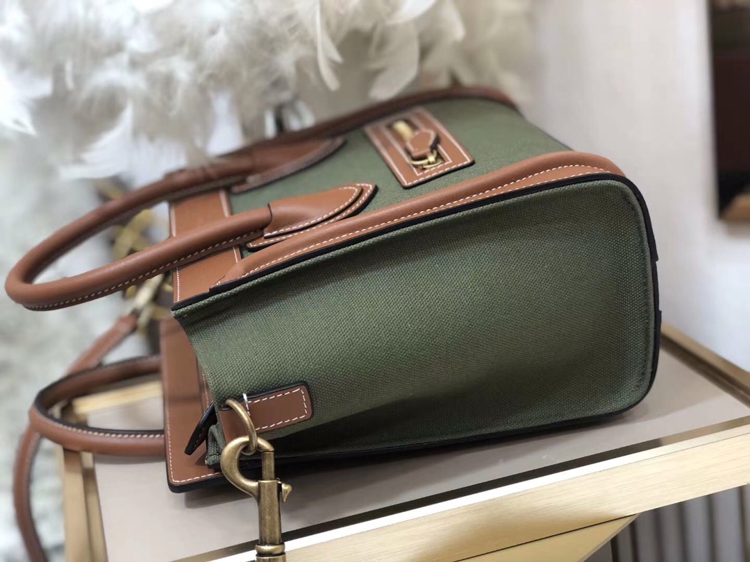 Ce**e luggage bag-20*20*10cm