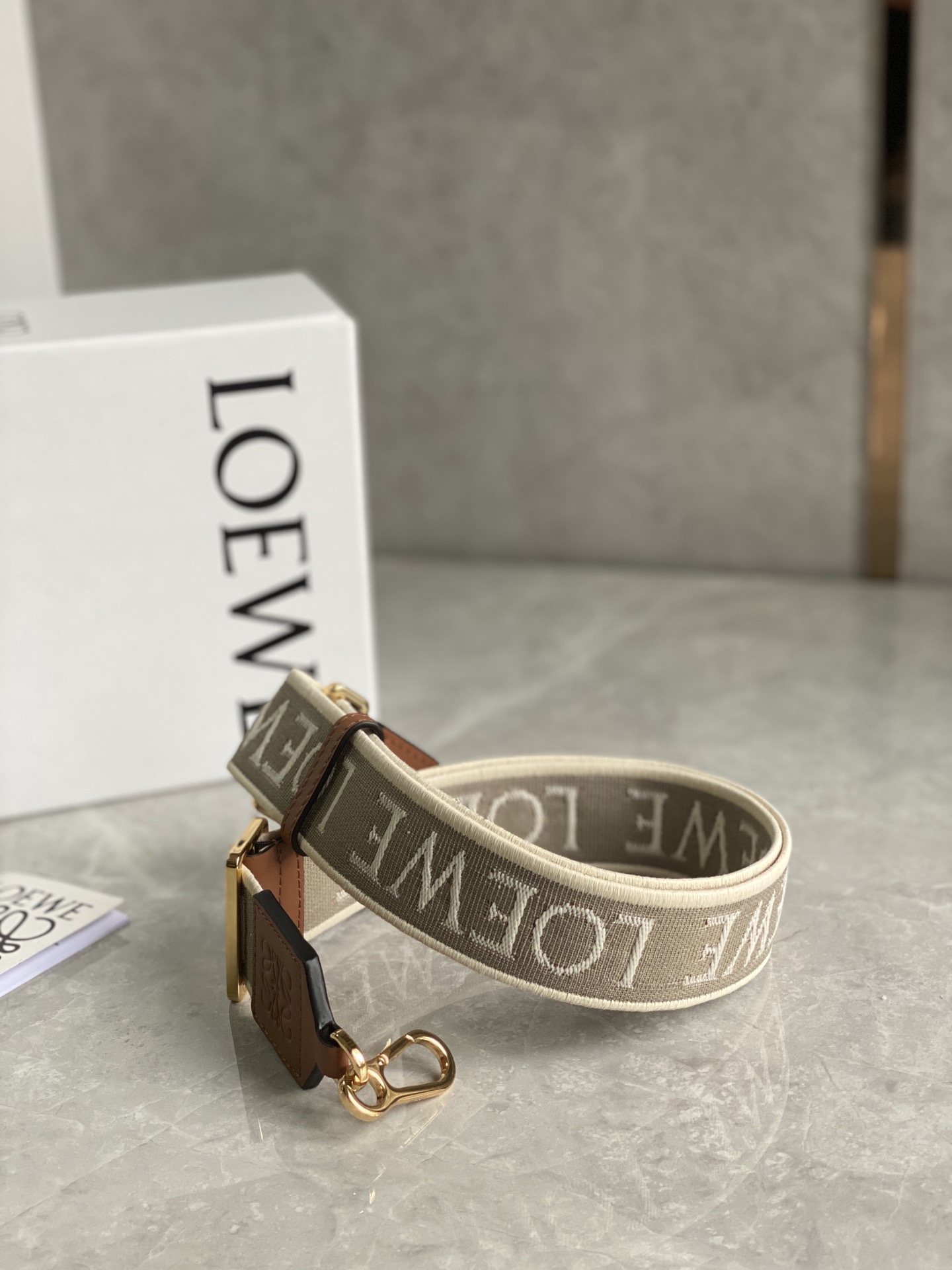 Loewe Straps