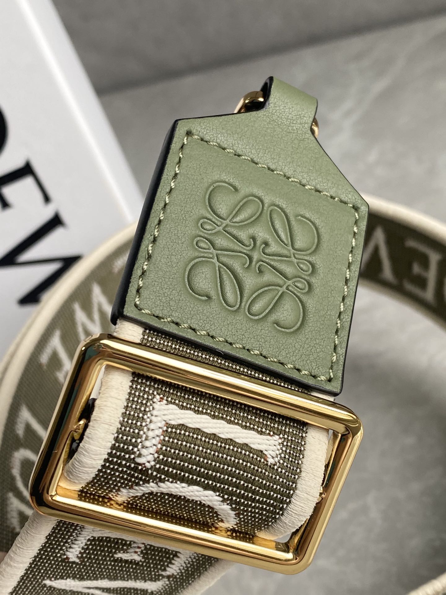 Loewe Straps
