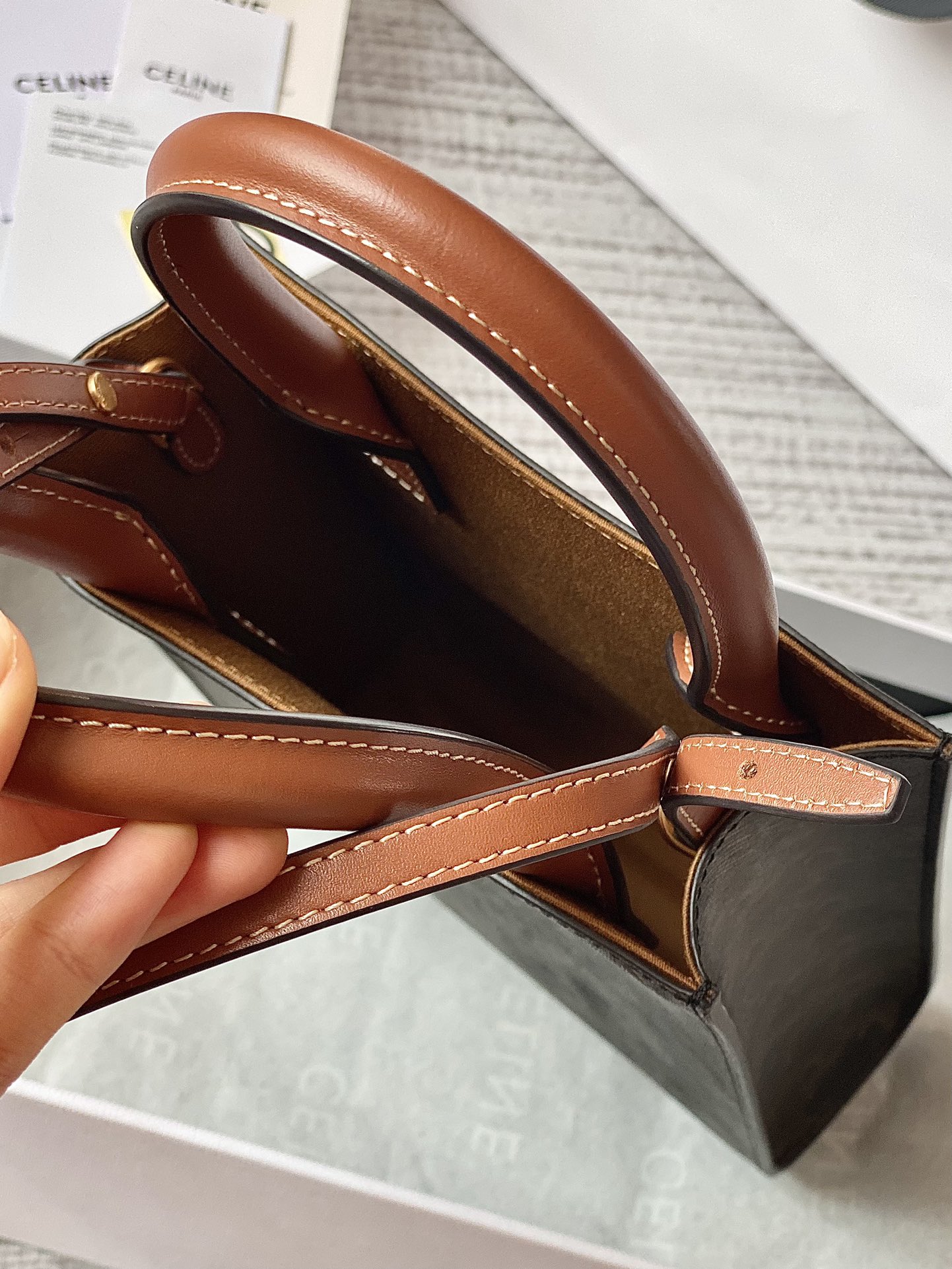 Celin Triomphe Tote-17*21*4CM