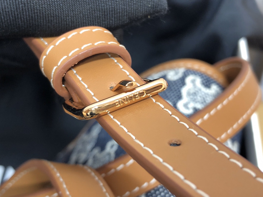 Celin Cabas Triomphe Handbags-15*11*4CM